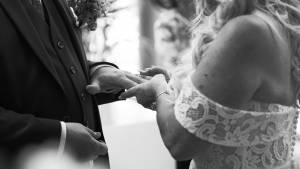 Marine RENAULT - MARS COMMUNICATION